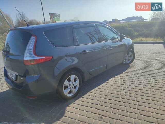 Черный Рено Гранд Сценик, объемом двигателя 1.46 л и пробегом 240 тыс. км за 7000 $, фото 7 на Automoto.ua
