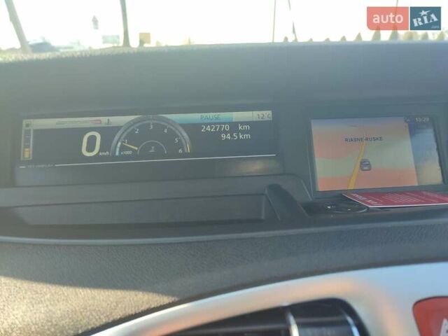 Черный Рено Гранд Сценик, объемом двигателя 1.46 л и пробегом 240 тыс. км за 7000 $, фото 1 на Automoto.ua