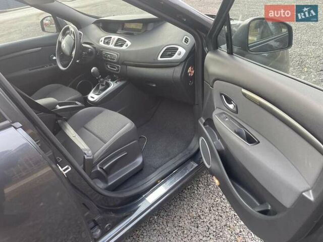 Черный Рено Гранд Сценик, объемом двигателя 1.4 л и пробегом 190 тыс. км за 6200 $, фото 4 на Automoto.ua