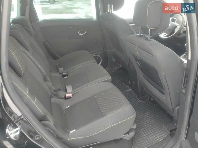 Черный Рено Гранд Сценик, объемом двигателя 1.9 л и пробегом 230 тыс. км за 7900 $, фото 17 на Automoto.ua