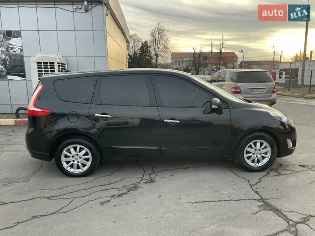 Черный Рено Гранд Сценик, объемом двигателя 1.4 л и пробегом 208 тыс. км за 6000 $, фото 45 на Automoto.ua