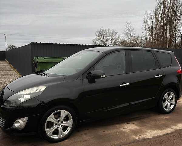 Черный Рено Гранд Сценик, объемом двигателя 1.4 л и пробегом 202 тыс. км за 6900 $, фото 14 на Automoto.ua