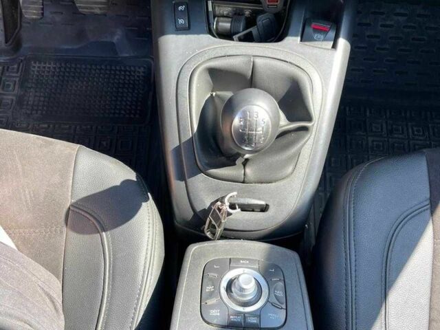 Черный Рено Гранд Сценик, объемом двигателя 1.9 л и пробегом 234 тыс. км за 7850 $, фото 13 на Automoto.ua