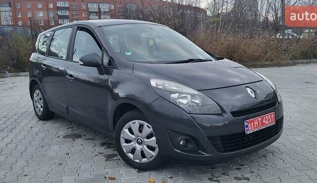 Черный Рено Гранд Сценик, объемом двигателя 1.6 л и пробегом 200 тыс. км за 8350 $, фото 8 на Automoto.ua