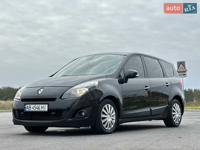 Черный Рено Гранд Сценик, объемом двигателя 1.9 л и пробегом 253 тыс. км за 7999 $, фото 23 на Automoto.ua