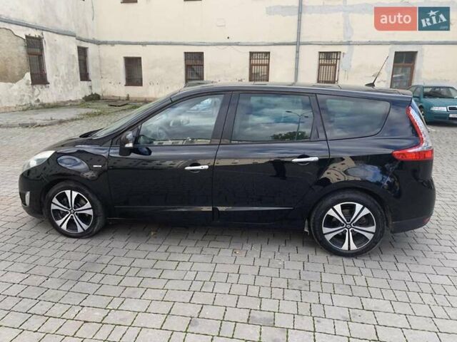 Черный Рено Гранд Сценик, объемом двигателя 1.6 л и пробегом 226 тыс. км за 8300 $, фото 8 на Automoto.ua