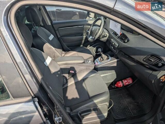 Чорний Рено Гранд Сценік, об'ємом двигуна 1.5 л та пробігом 239 тис. км за 7450 $, фото 40 на Automoto.ua