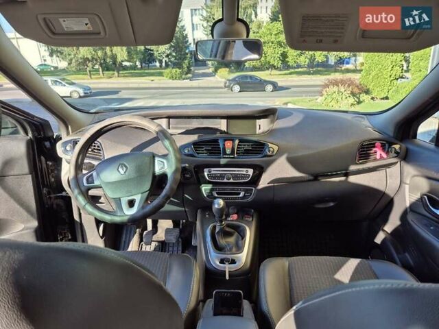 Черный Рено Гранд Сценик, объемом двигателя 1.87 л и пробегом 360 тыс. км за 7500 $, фото 9 на Automoto.ua