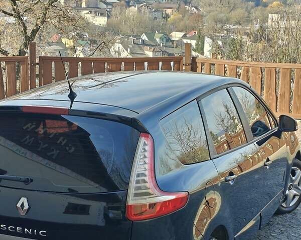 Черный Рено Гранд Сценик, объемом двигателя 1.5 л и пробегом 292 тыс. км за 5999 $, фото 39 на Automoto.ua