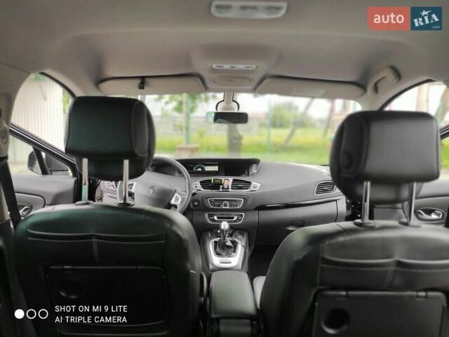 Чорний Рено Гранд Сценік, об'ємом двигуна 1.4 л та пробігом 136 тис. км за 7436 $, фото 4 на Automoto.ua
