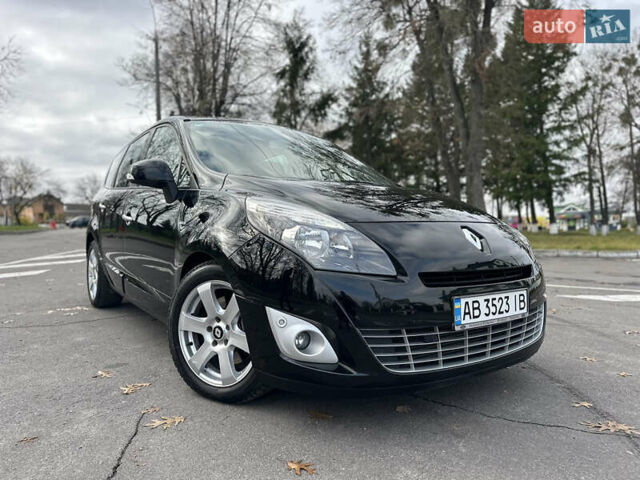 Черный Рено Гранд Сценик, объемом двигателя 2 л и пробегом 232 тыс. км за 8500 $, фото 21 на Automoto.ua