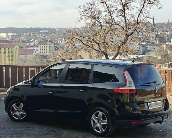 Черный Рено Гранд Сценик, объемом двигателя 1.5 л и пробегом 292 тыс. км за 5999 $, фото 31 на Automoto.ua