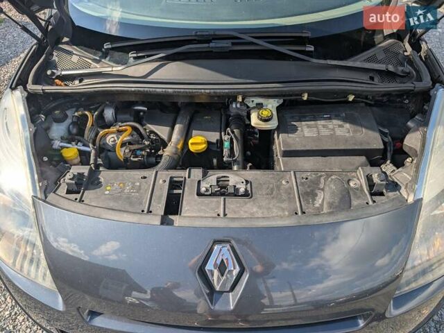 Чорний Рено Гранд Сценік, об'ємом двигуна 1.5 л та пробігом 239 тис. км за 7450 $, фото 48 на Automoto.ua