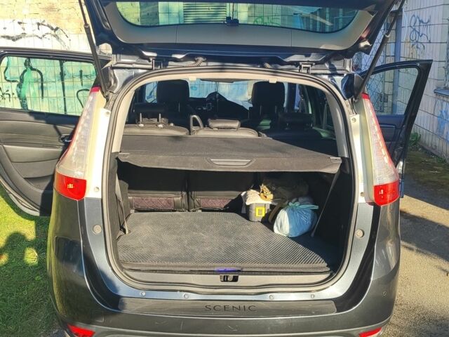 Черный Рено Гранд Сценик, объемом двигателя 1.6 л и пробегом 253 тыс. км за 8000 $, фото 1 на Automoto.ua