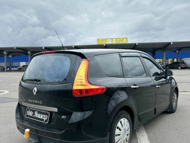 Черный Рено Гранд Сценик, объемом двигателя 0 л и пробегом 250 тыс. км за 7800 $, фото 5 на Automoto.ua