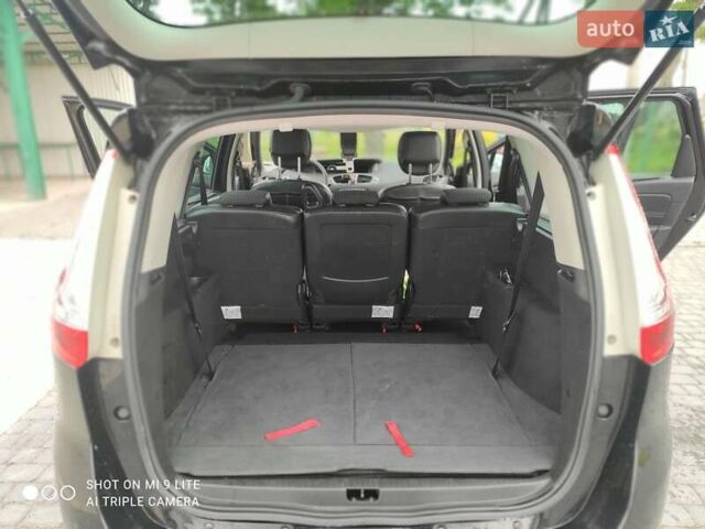 Чорний Рено Гранд Сценік, об'ємом двигуна 1.4 л та пробігом 136 тис. км за 7436 $, фото 3 на Automoto.ua