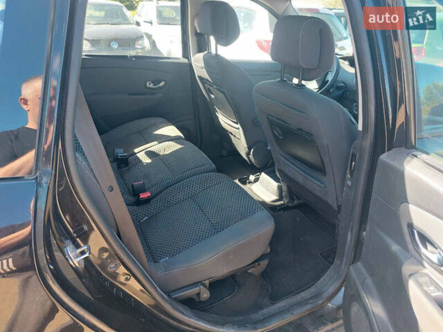 Черный Рено Гранд Сценик, объемом двигателя 0 л и пробегом 238 тыс. км за 7750 $, фото 3 на Automoto.ua