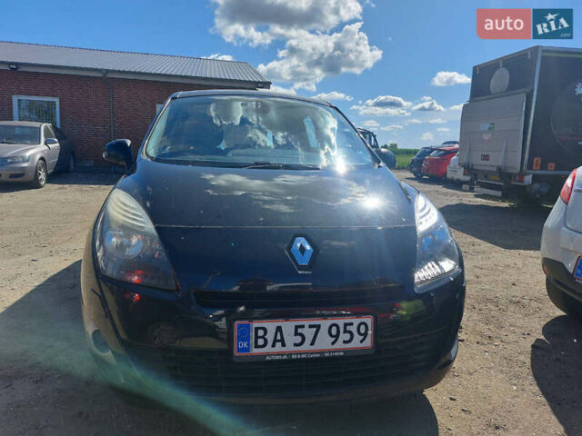 Черный Рено Гранд Сценик, объемом двигателя 0 л и пробегом 238 тыс. км за 7750 $, фото 1 на Automoto.ua