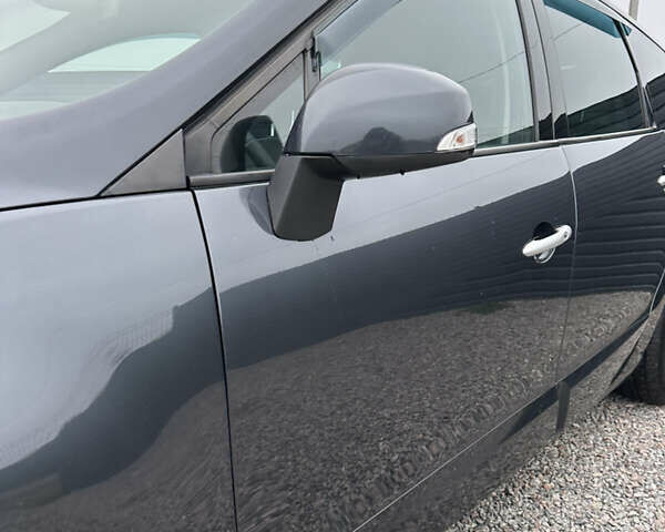 Черный Рено Гранд Сценик, объемом двигателя 1.6 л и пробегом 174 тыс. км за 7450 $, фото 18 на Automoto.ua