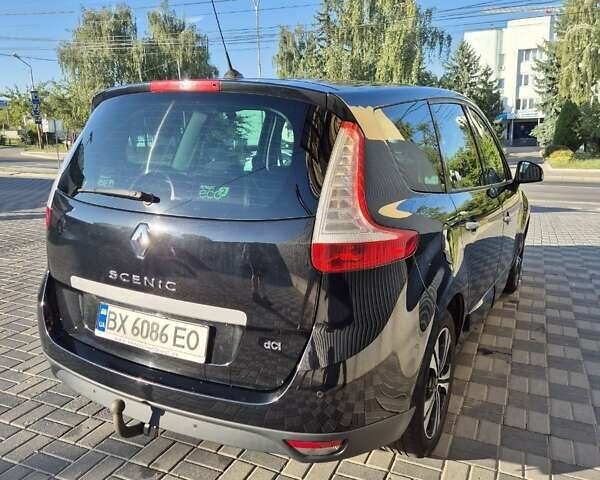 Черный Рено Гранд Сценик, объемом двигателя 1.87 л и пробегом 360 тыс. км за 7500 $, фото 3 на Automoto.ua