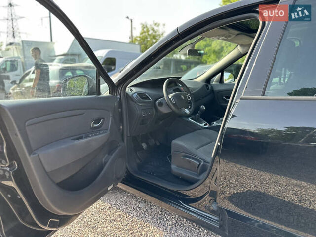 Чорний Рено Гранд Сценік, об'ємом двигуна 1.6 л та пробігом 198 тис. км за 7500 $, фото 15 на Automoto.ua