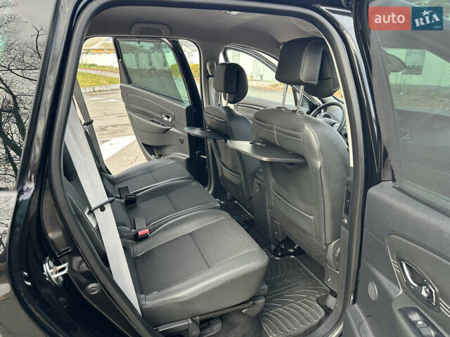 Черный Рено Гранд Сценик, объемом двигателя 2 л и пробегом 232 тыс. км за 8500 $, фото 50 на Automoto.ua