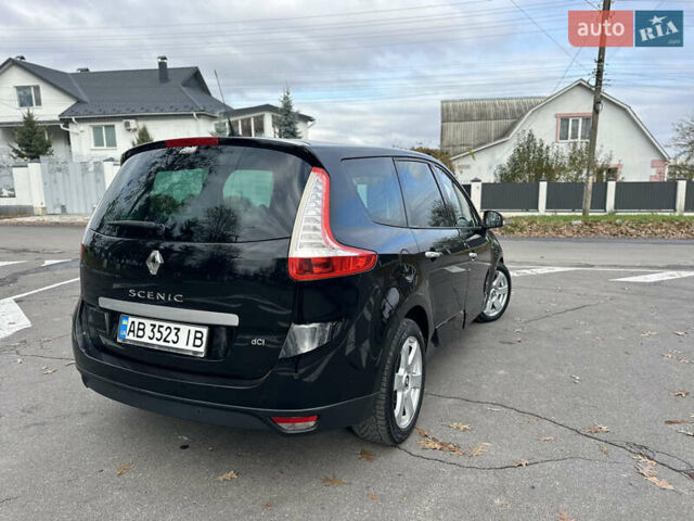 Черный Рено Гранд Сценик, объемом двигателя 2 л и пробегом 232 тыс. км за 8500 $, фото 11 на Automoto.ua