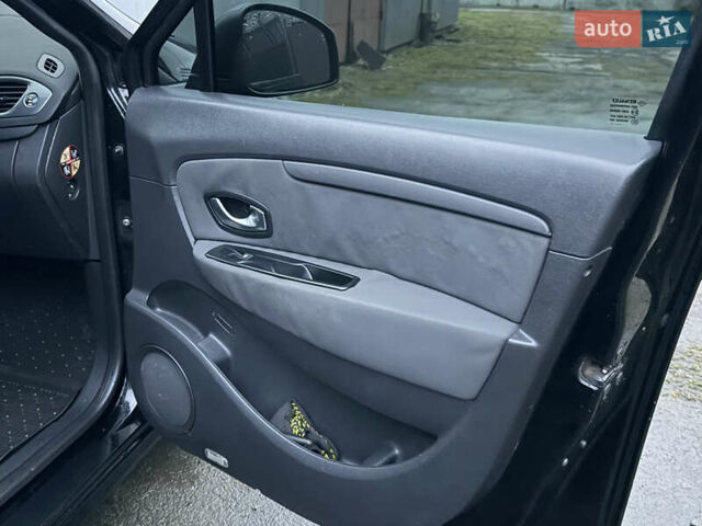 Чорний Рено Гранд Сценік, об'ємом двигуна 1.5 л та пробігом 334 тис. км за 6200 $, фото 12 на Automoto.ua