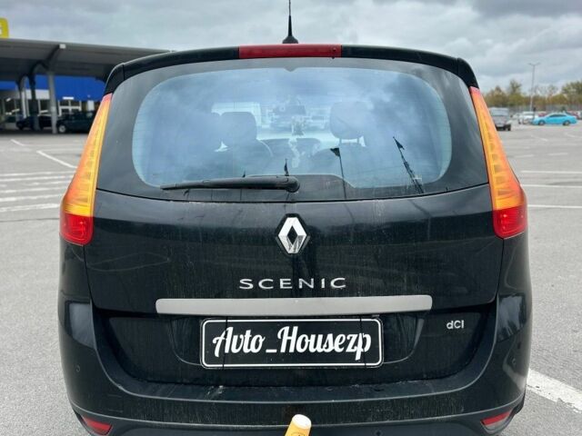 Черный Рено Гранд Сценик, объемом двигателя 0 л и пробегом 250 тыс. км за 7800 $, фото 4 на Automoto.ua