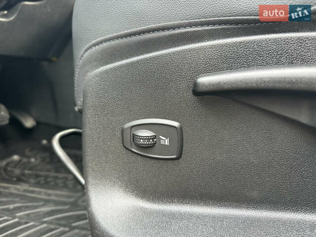 Черный Рено Гранд Сценик, объемом двигателя 2 л и пробегом 232 тыс. км за 8500 $, фото 42 на Automoto.ua