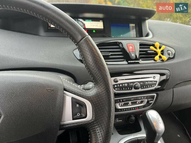 Черный Рено Гранд Сценик, объемом двигателя 1.5 л и пробегом 235 тыс. км за 7999 $, фото 14 на Automoto.ua
