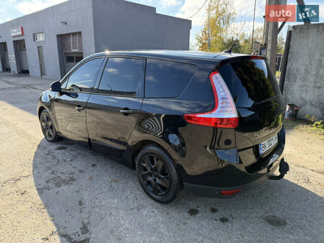 Черный Рено Гранд Сценик, объемом двигателя 1.5 л и пробегом 333 тыс. км за 6100 $, фото 2 на Automoto.ua