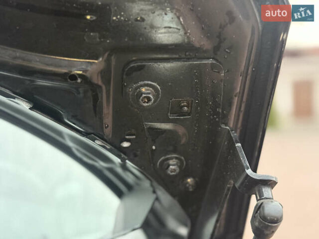 Черный Рено Гранд Сценик, объемом двигателя 1.6 л и пробегом 213 тыс. км за 8250 $, фото 56 на Automoto.ua