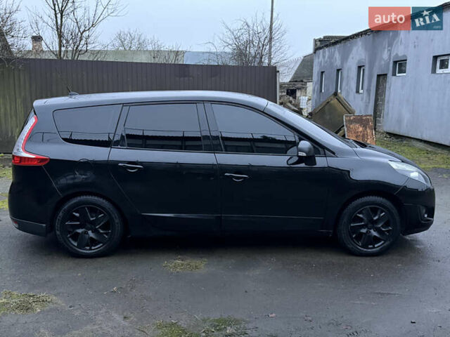 Чорний Рено Гранд Сценік, об'ємом двигуна 1.5 л та пробігом 334 тис. км за 6200 $, фото 5 на Automoto.ua
