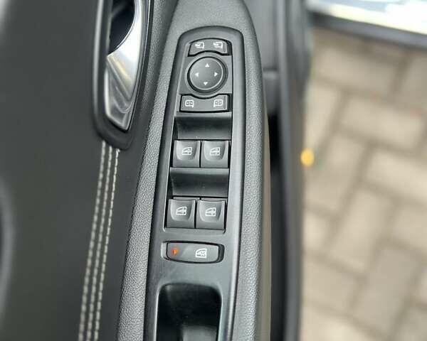 Чорний Рено Гранд Сценік, об'ємом двигуна 1.9 л та пробігом 270 тис. км за 7555 $, фото 7 на Automoto.ua