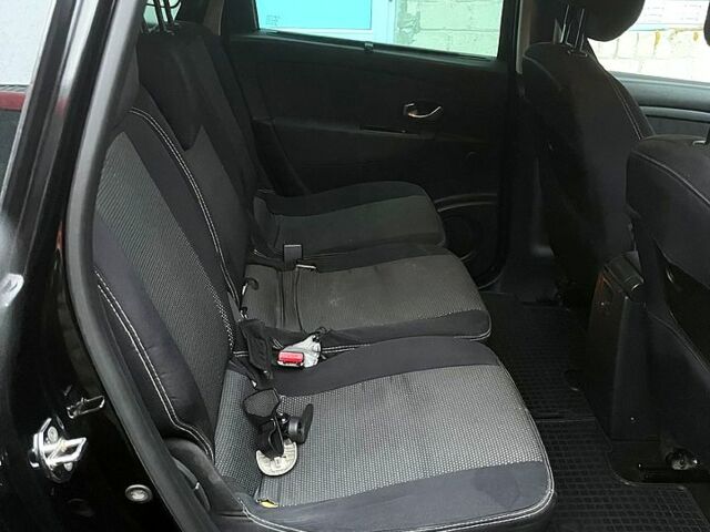 Чорний Рено Гранд Сценік, об'ємом двигуна 1.5 л та пробігом 0 тис. км за 7000 $, фото 7 на Automoto.ua