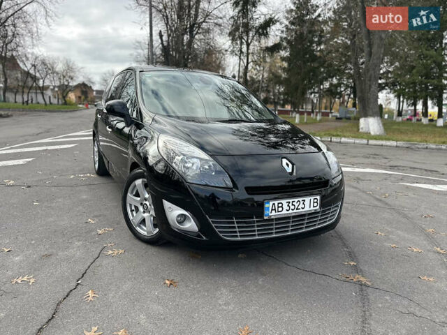 Черный Рено Гранд Сценик, объемом двигателя 2 л и пробегом 232 тыс. км за 8500 $, фото 20 на Automoto.ua