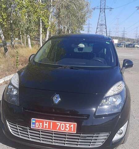 Рено Гранд Сценик 2011 в Харькове на Automoto.ua Черный Рено Гранд Сценик, объемом двигателя 1.4 л и пробегом 260 тыс. км за 9900 $, фото 14 на Automoto.ua