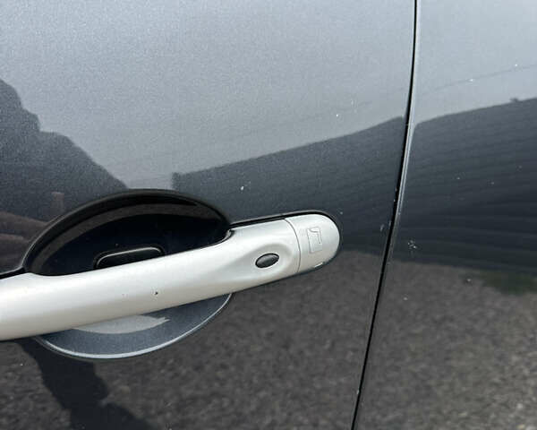 Черный Рено Гранд Сценик, объемом двигателя 1.6 л и пробегом 174 тыс. км за 7450 $, фото 22 на Automoto.ua