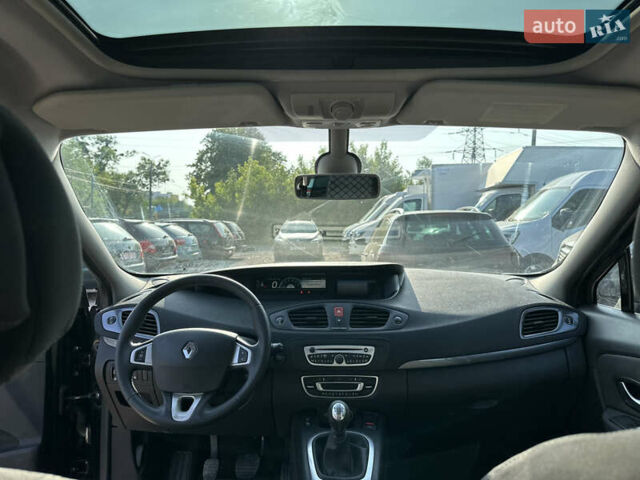 Чорний Рено Гранд Сценік, об'ємом двигуна 1.6 л та пробігом 198 тис. км за 7500 $, фото 29 на Automoto.ua