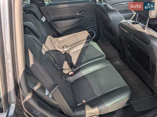 Чорний Рено Гранд Сценік, об'ємом двигуна 1.5 л та пробігом 239 тис. км за 7450 $, фото 32 на Automoto.ua