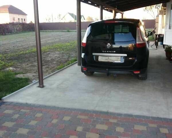 Черный Рено Гранд Сценик, объемом двигателя 1.6 л и пробегом 328 тыс. км за 7150 $, фото 8 на Automoto.ua