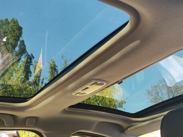 Черный Рено Гранд Сценик, объемом двигателя 1.6 л и пробегом 253 тыс. км за 8000 $, фото 7 на Automoto.ua