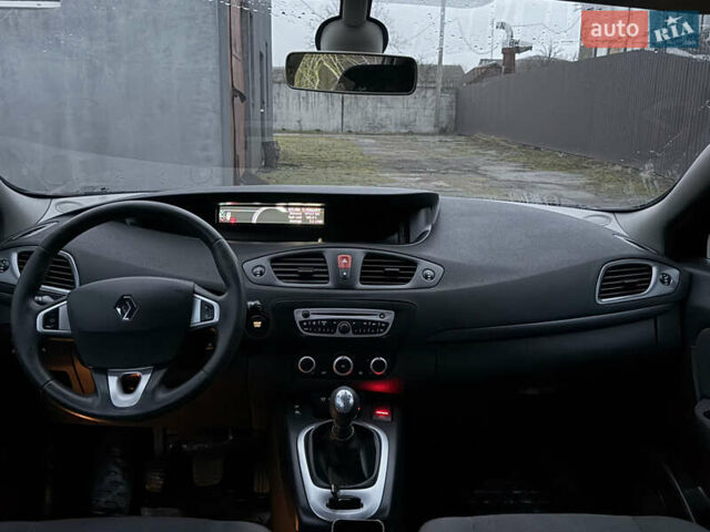 Чорний Рено Гранд Сценік, об'ємом двигуна 1.5 л та пробігом 334 тис. км за 6200 $, фото 11 на Automoto.ua