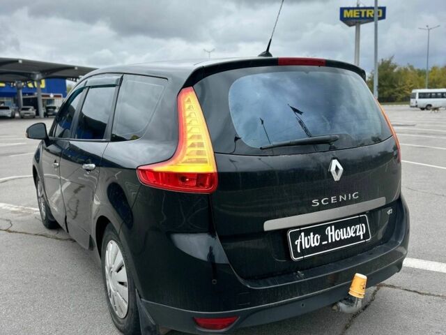 Черный Рено Гранд Сценик, объемом двигателя 0 л и пробегом 250 тыс. км за 7800 $, фото 3 на Automoto.ua