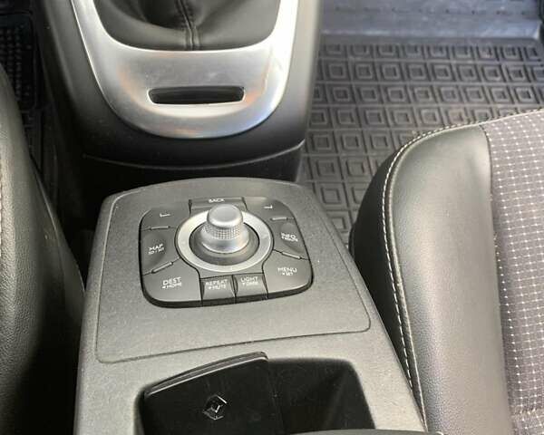 Черный Рено Гранд Сценик, объемом двигателя 1.6 л и пробегом 226 тыс. км за 8300 $, фото 1 на Automoto.ua