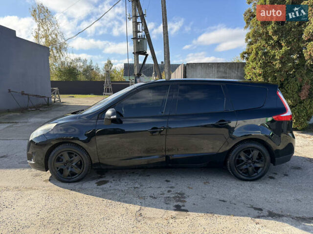 Черный Рено Гранд Сценик, объемом двигателя 1.5 л и пробегом 333 тыс. км за 6100 $, фото 1 на Automoto.ua