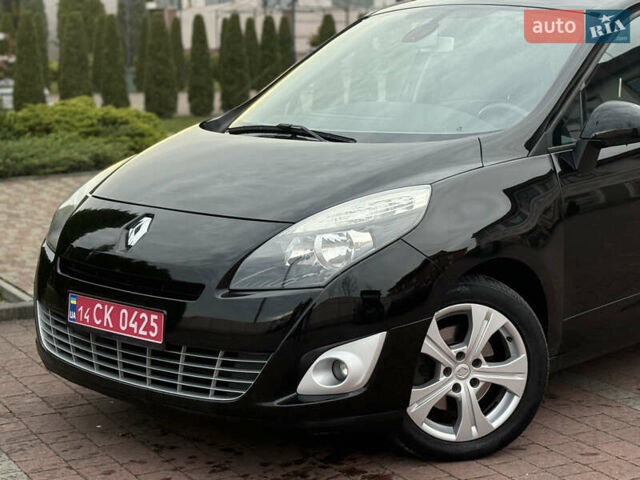 Черный Рено Гранд Сценик, объемом двигателя 1.6 л и пробегом 213 тыс. км за 8250 $, фото 19 на Automoto.ua