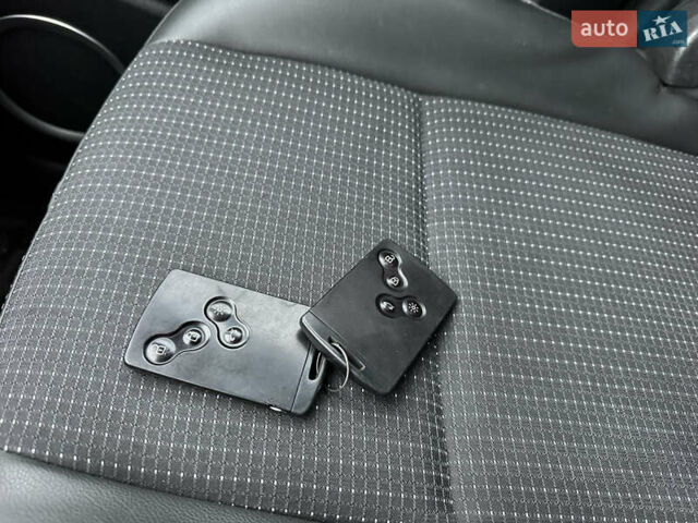 Черный Рено Гранд Сценик, объемом двигателя 1.6 л и пробегом 174 тыс. км за 7450 $, фото 30 на Automoto.ua