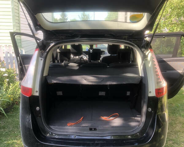 Черный Рено Гранд Сценик, объемом двигателя 1.6 л и пробегом 155 тыс. км за 7500 $, фото 4 на Automoto.ua